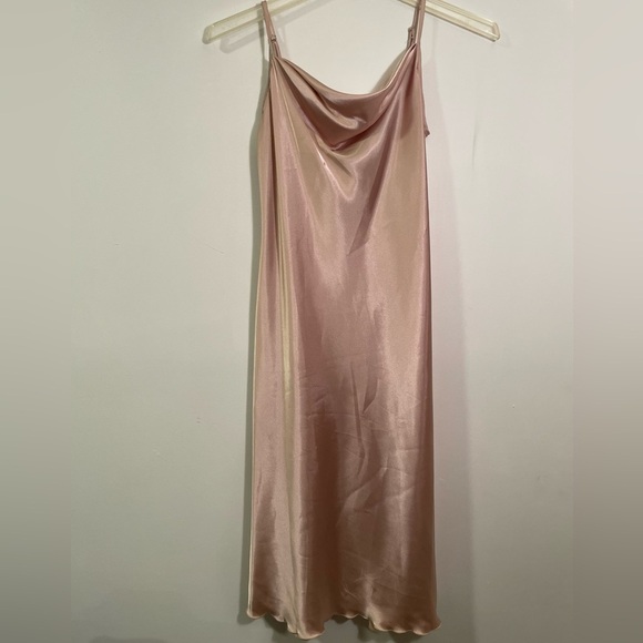 Bebe Satin Cowl Neck Spaghetti Strap Midi Slip Dress 90’s Y2K comeback! Small - Picture 1 of 4